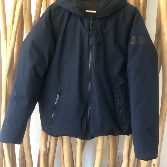 BURBERRY REVERSIBLE MONOGRAM PRINT PUFFER UNISEX - Picture 8 of 9